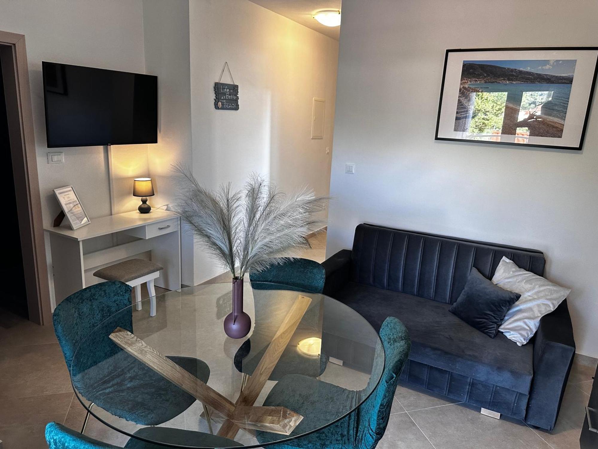 Divine Apartments Baska  Luaran gambar